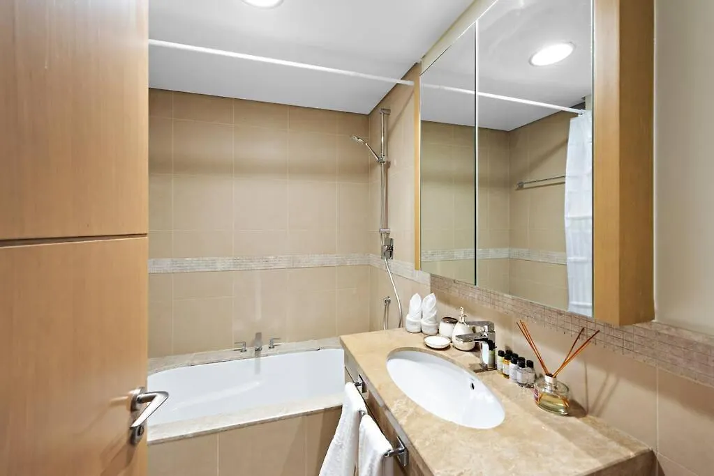 First Class 1Br Dubai Skyline & Sea View